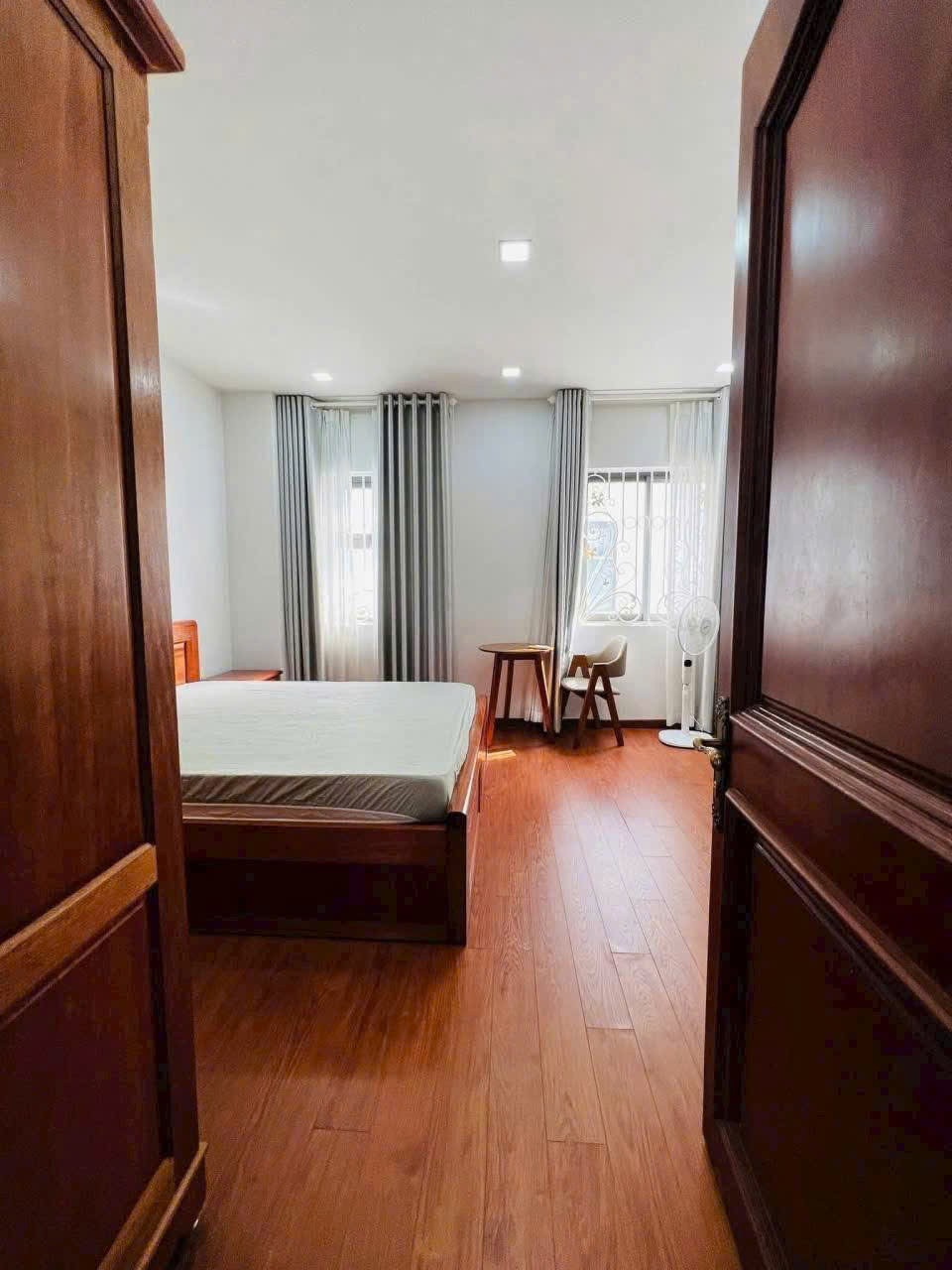 Cho thuê Nhà mặt tiền Phường An Phú, Quận 2, Diện tích 100m², Giá 35 Triệu/tháng 4