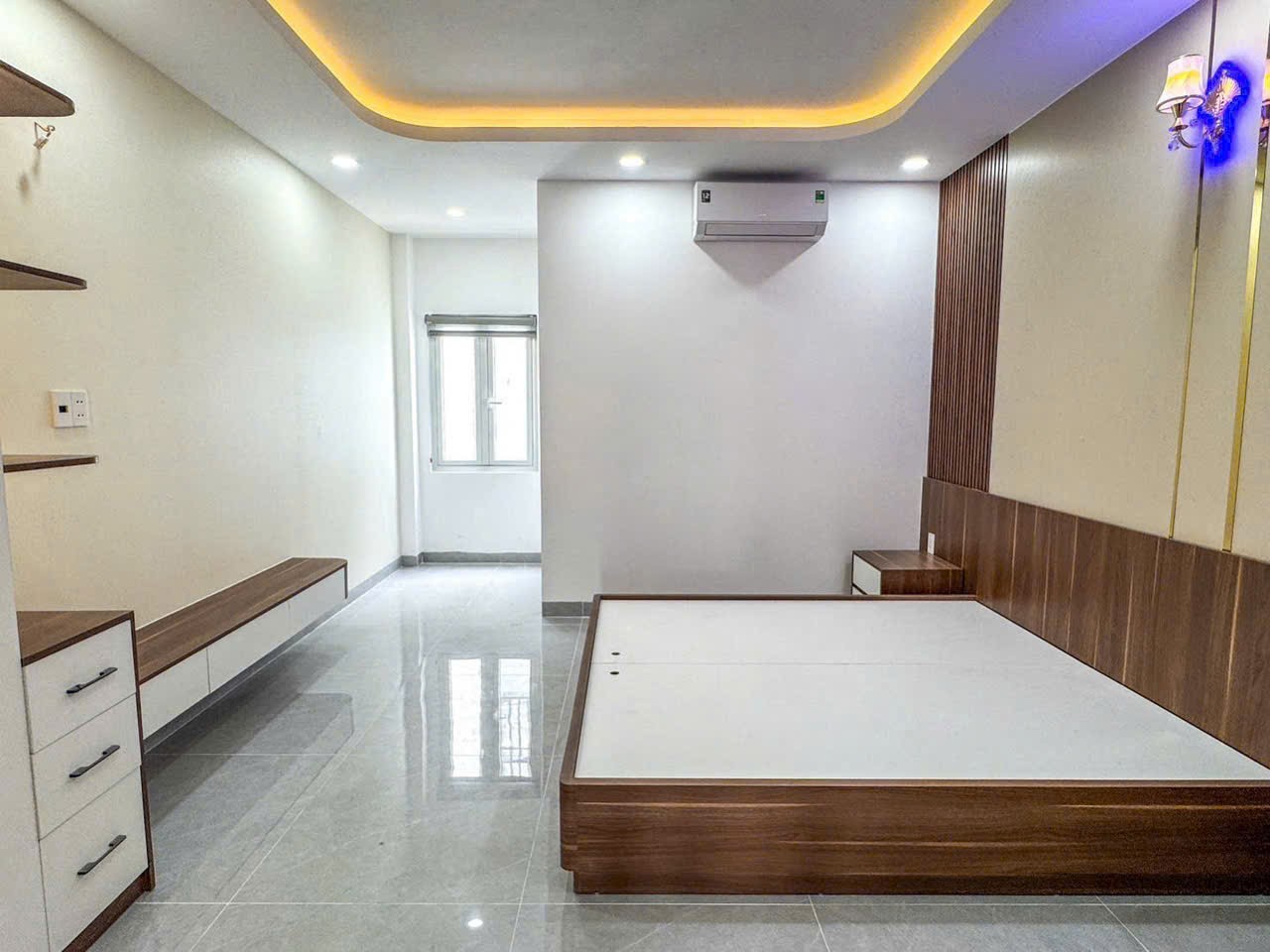 Nhà đẹp full nội thất cao cấp Hương Lộ 2, Bình Trị Đông dt 70m2 3 lầu 4pn 6wc giá 7,7 tỷ 8