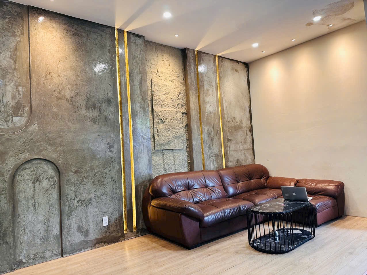 Cần bán Nhà mặt tiền Phường Phú Hữu, Quận 9, Diện tích 144m², Giá 19 Tỷ 5