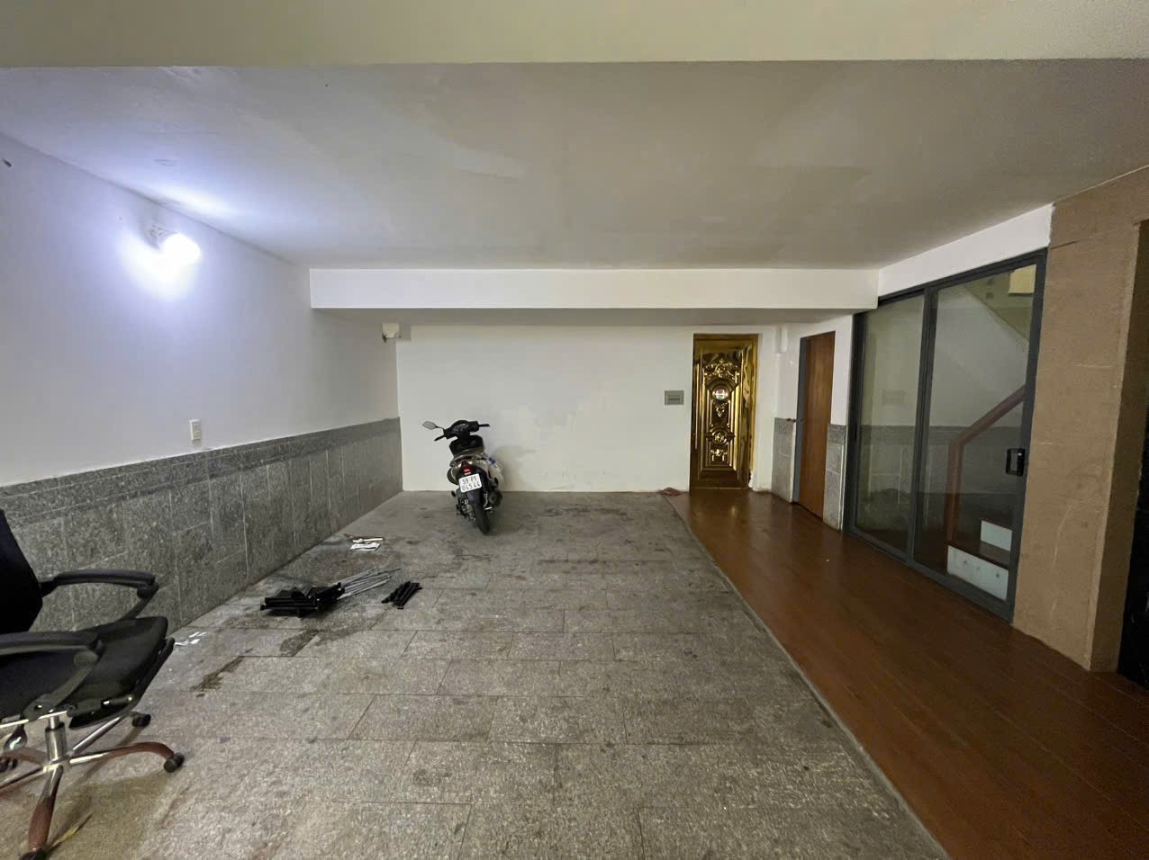 Cho thuê Biệt thự Phường Tân Phong, Quận 7, Diện tích 228m², Giá Thương lượng 6