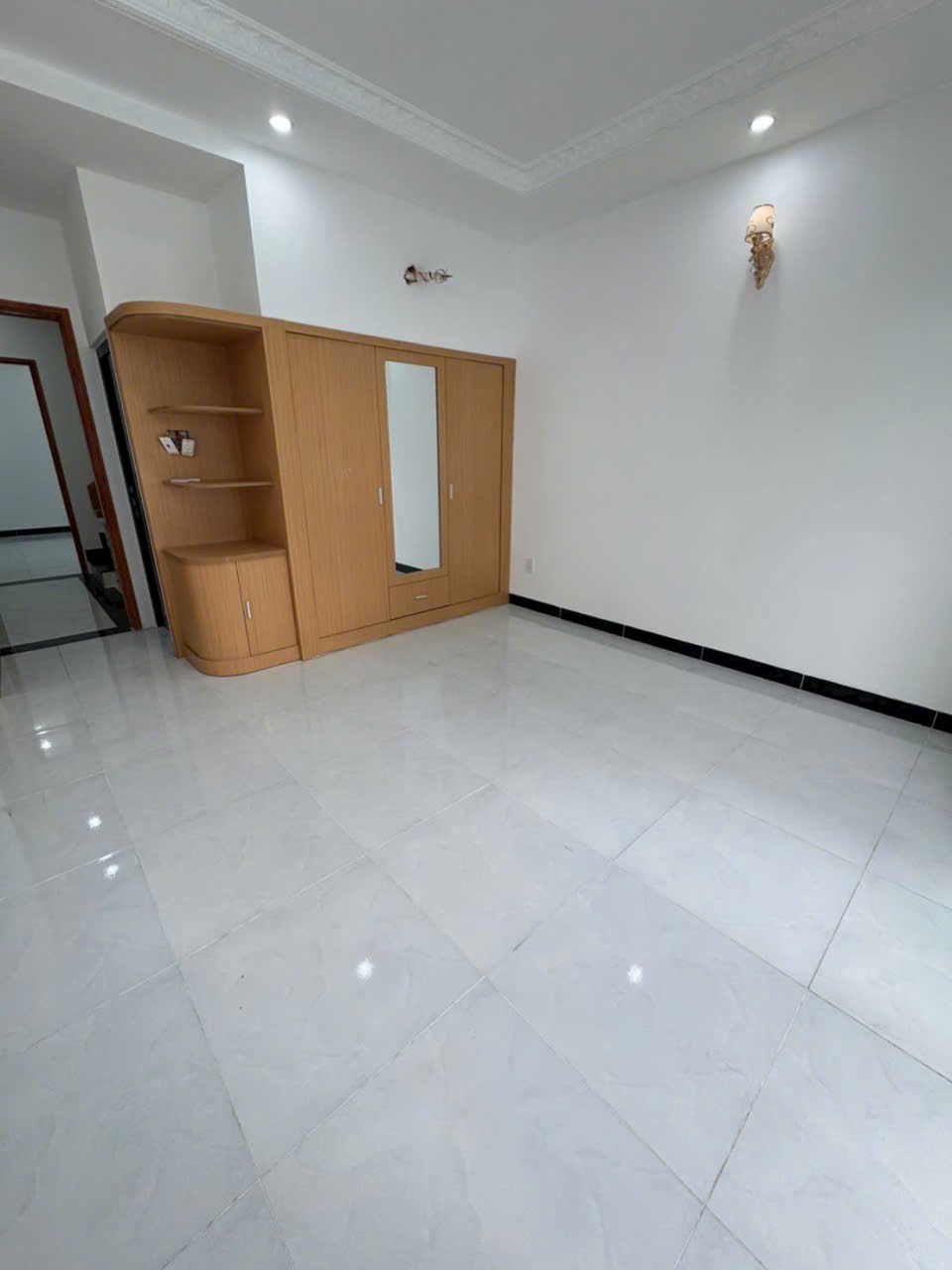 Nhà tân cổ điển 1/ Hương Lộ 2, Bình Trị Đông dt 68m2 3 lầu 5pn 5wc giá 7,3 tỷ 12