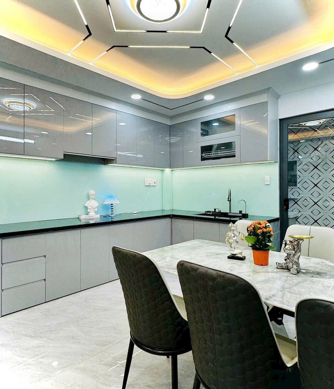 Nhà đẹp full nội thất / Gò Xoài, Bình Hưng Hòa A dt 52m2 3 lầu 5pn 5wc giá 7,8 tỷ 9