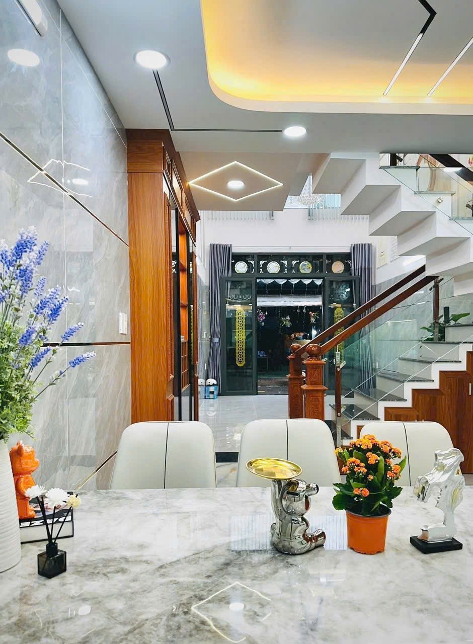 Nhà đẹp full nội thất / Gò Xoài, Bình Hưng Hòa A dt 52m2 3 lầu 5pn 5wc giá 7,8 tỷ 10