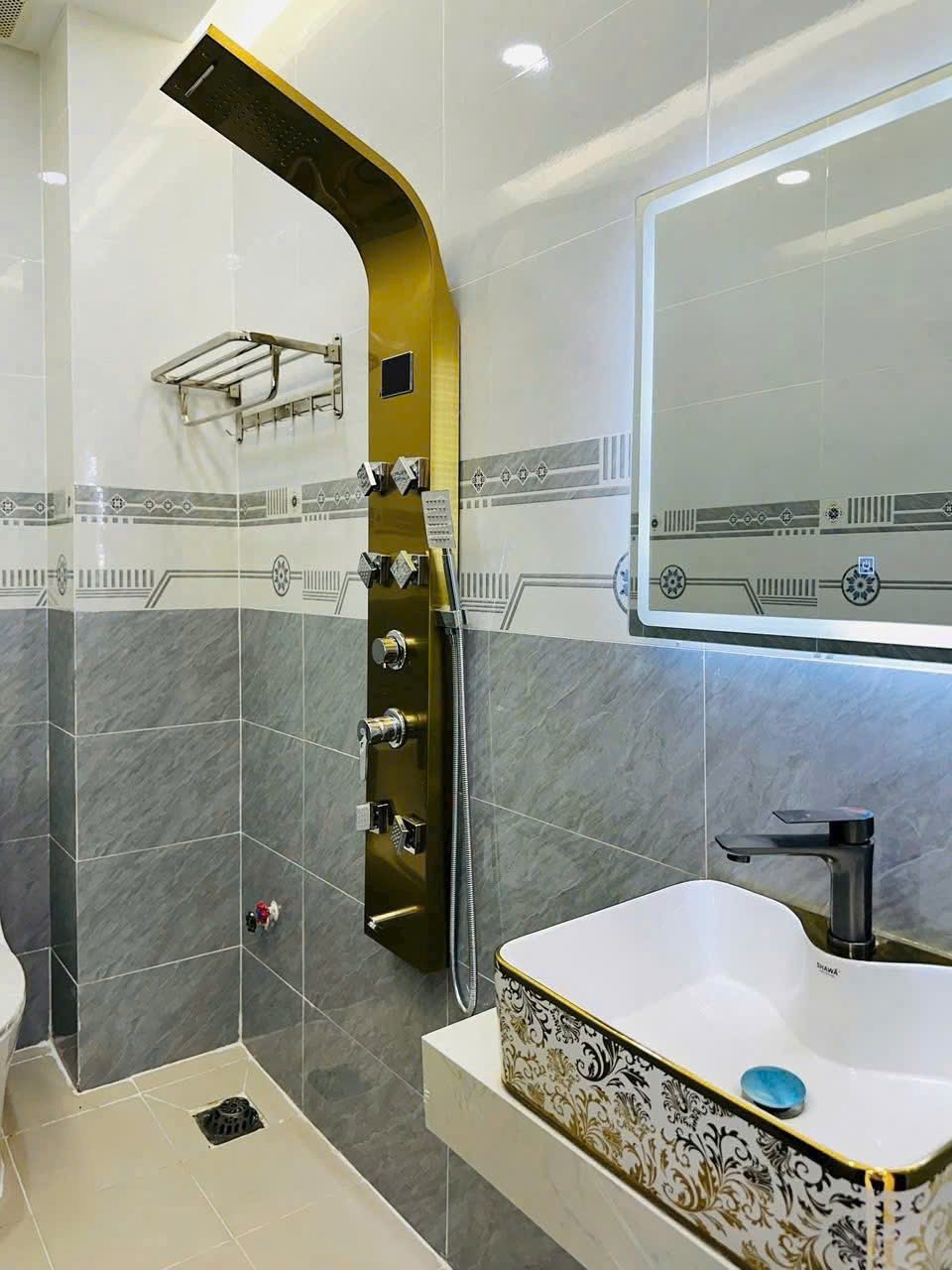 Nhà đẹp full nội thất / Gò Xoài, Bình Hưng Hòa A dt 52m2 3 lầu 5pn 5wc giá 7,8 tỷ 11