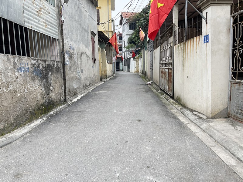 Cần bán 54m2 đất thôn Lê Xá, Bát Tràng (Đa Tốn cũ). Đường thông xe ô tô 7 chỗ, cách Vin 500m 2
