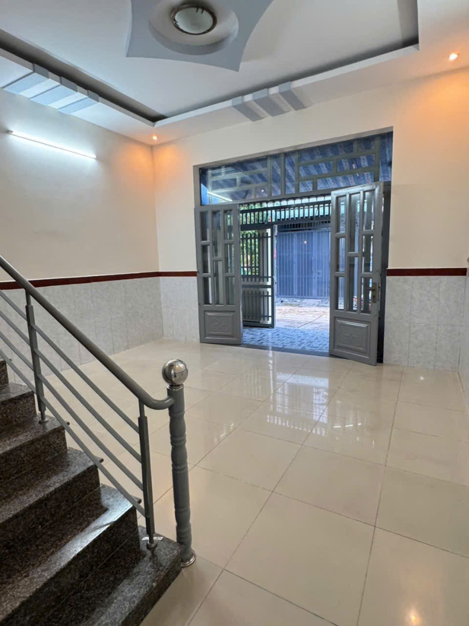 Nhà hiếm ngang 5m hẻm Liên Khu 5-6, Bình Hưng Hòa B dt 70m2 1 lầu 3pn 2wc giá 4,7 tỷ 3
