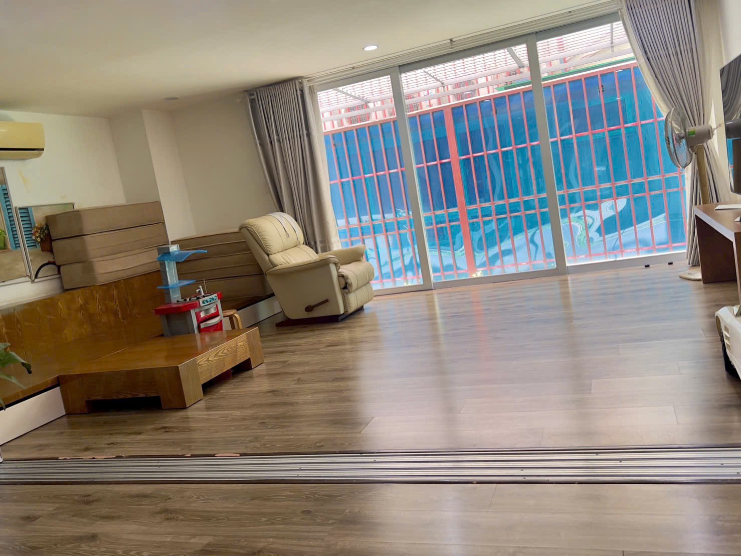 Cho thuê Nhà mặt tiền Phường Phú Mỹ, Quận 7, Diện tích 129m², Giá 055 Triệu/tháng 3