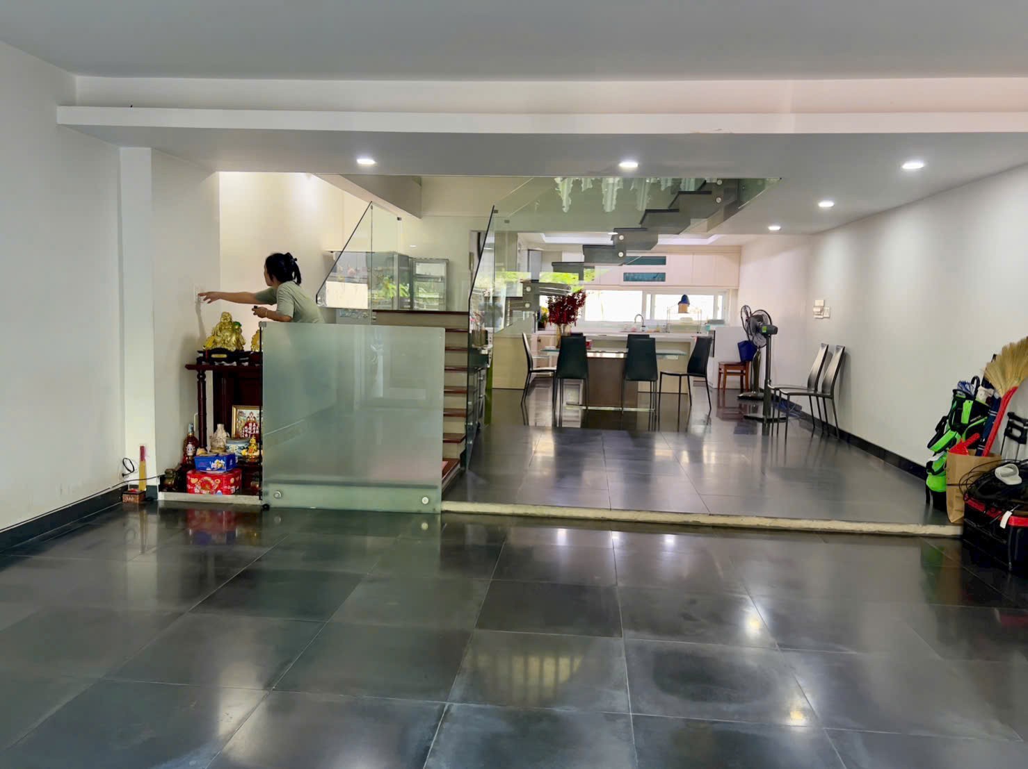 Cho thuê Nhà mặt tiền Phường Phú Mỹ, Quận 7, Diện tích 129m², Giá 055 Triệu/tháng 6