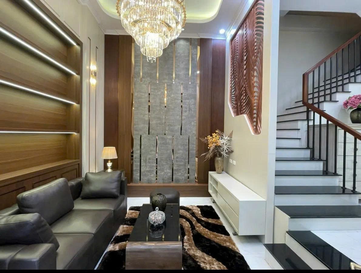 Bán nhà Văn Phú - Hà Đông 35m  x 4 tầng MT 3.6M, giá 7.94 tỷ NHÀ ĐẸP Ở NGAY - LÔ GÓC - NGÕ THÔNG -