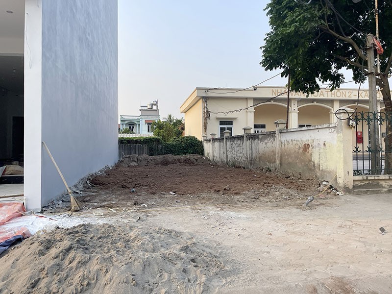 Bán đất 60m2 TĐC Đông Dư, Xã Bát Tràng - Gần trung tâm, đường 13m, an ninh tốt, tiện ích 2
