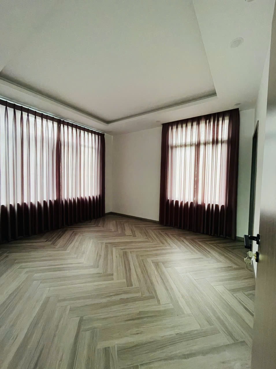 Cho thuê Biệt thự Phường Phước Long B, Quận 9, Diện tích 200m², Giá 38 Triệu/tháng 2