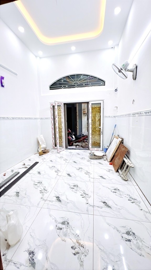 BÁN NHÀ 4 TẦNG- NHÀ MỚI ĐẸP- ĐƯỜNG ĐOÀN VĂN BƠ- THÔNG RA XÓM CHIẾU- NGUYỄN TẤT THÀNH. 3