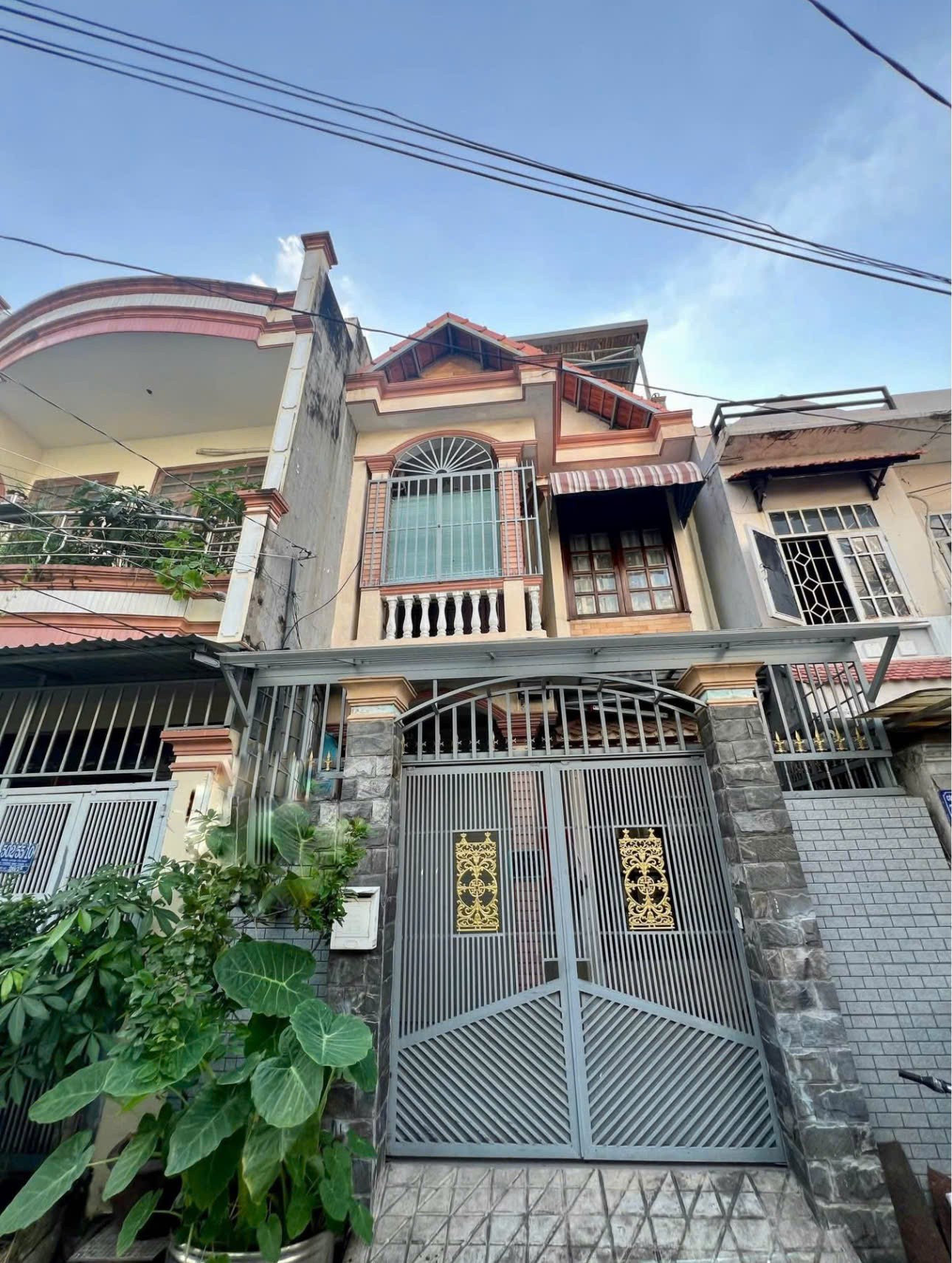 Bán nhà trệt + lửng 4x13.2 nở hậu 4.3m q7 – hẻm ô tô 7 chỗ thông- 7 tỷ 1