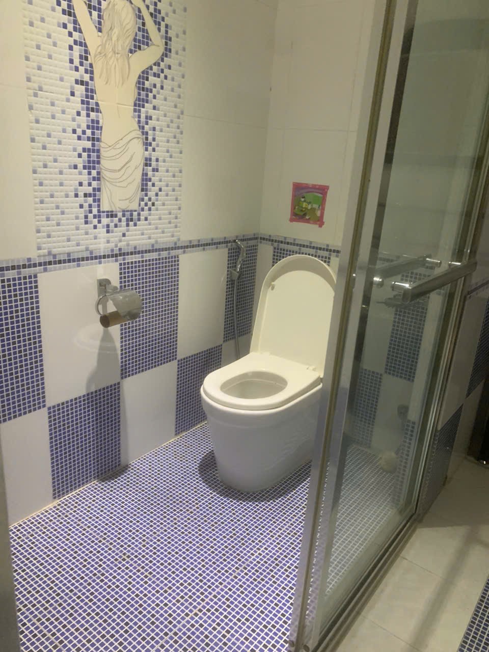 Nhà mặt tiền đường 23,  Bình Phú, quận 6 dt 124m2 3 lầu 6pn 5wc giá 25 tỷ 24