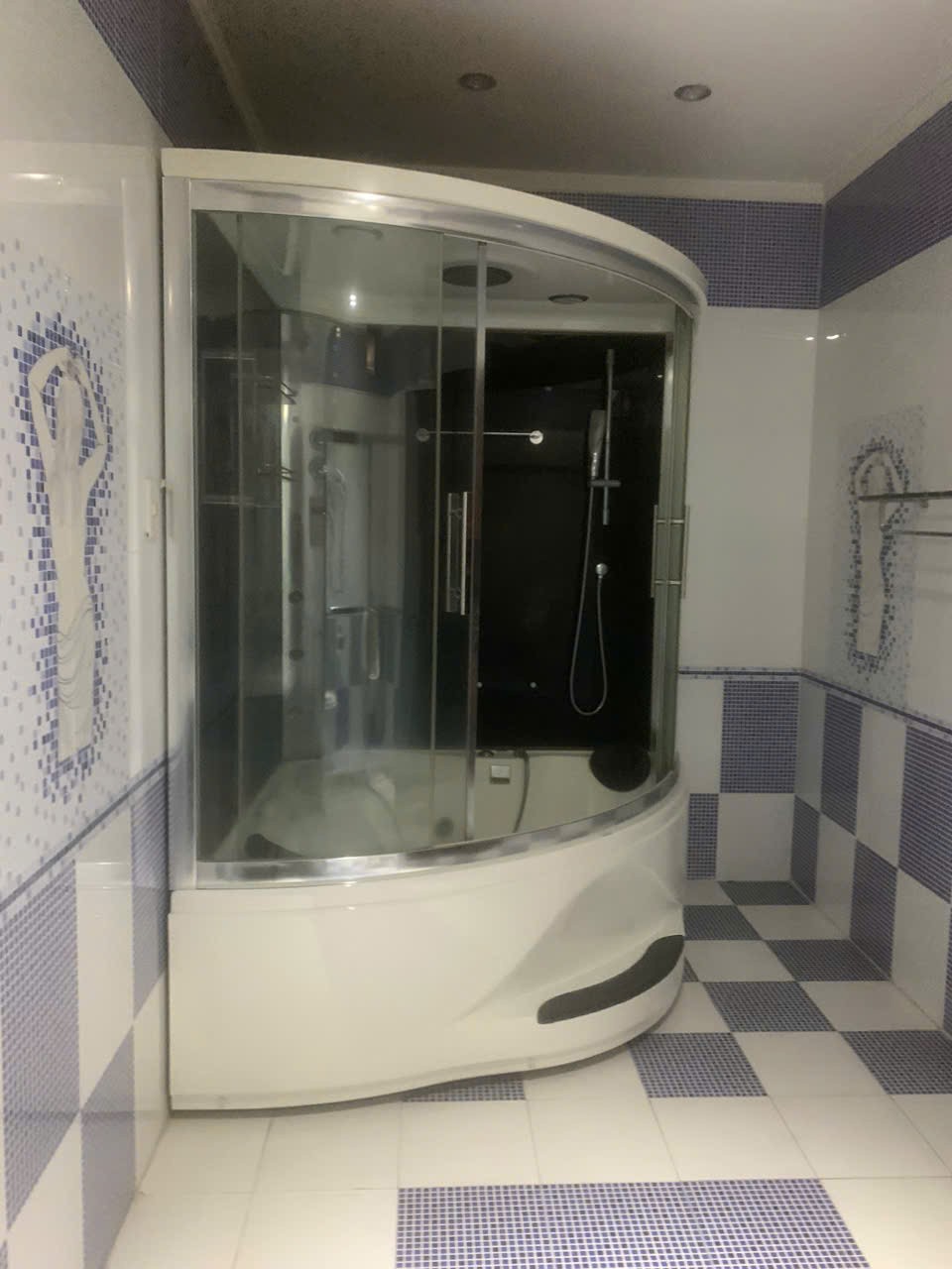 Nhà mặt tiền đường 23,  Bình Phú, quận 6 dt 124m2 3 lầu 6pn 5wc giá 25 tỷ 26