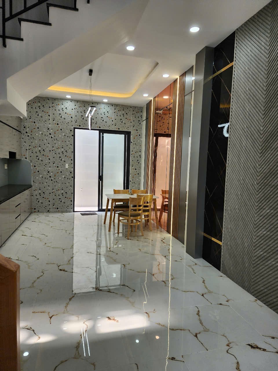 Nhà đẹp mới xây // An Dương Vương, p An Lạc dt 52m2 2 lầu 4pn 5wc , thang máy giá 8,8 tỷ 5