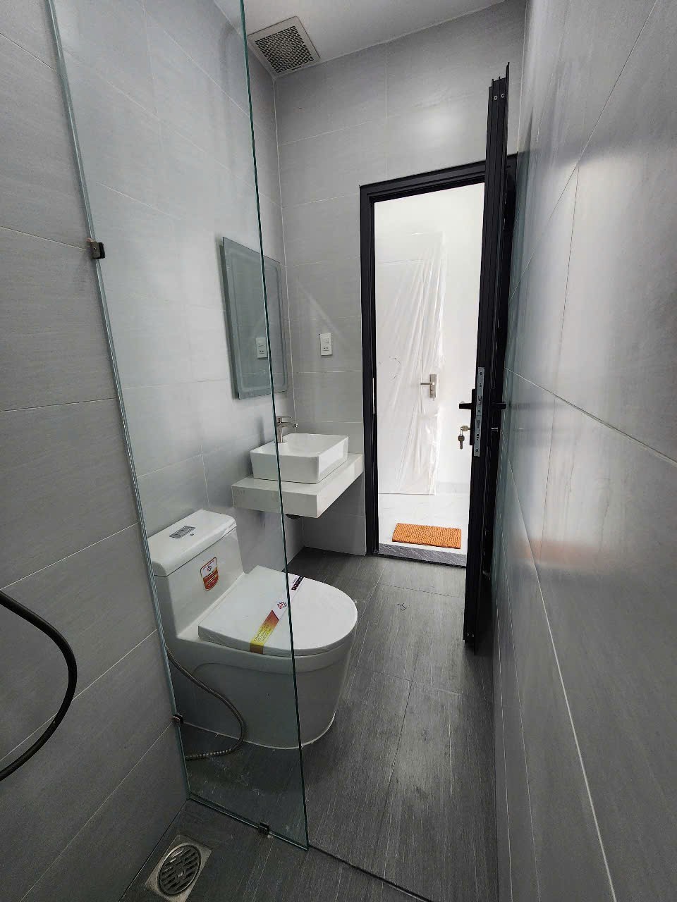 Nhà đẹp mới xây // An Dương Vương, p An Lạc dt 52m2 2 lầu 4pn 5wc , thang máy giá 8,8 tỷ 9