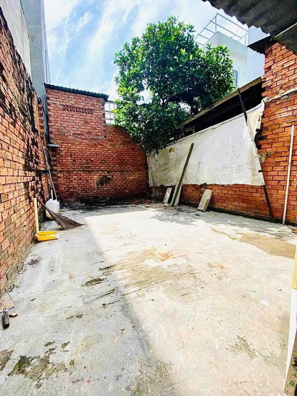 Cần bán Nhà ở, nhà cấp 4, nhà hẻm Phường Phước Bình, Quận 9, Diện tích 84m², Giá 8.6 Tỷ 2