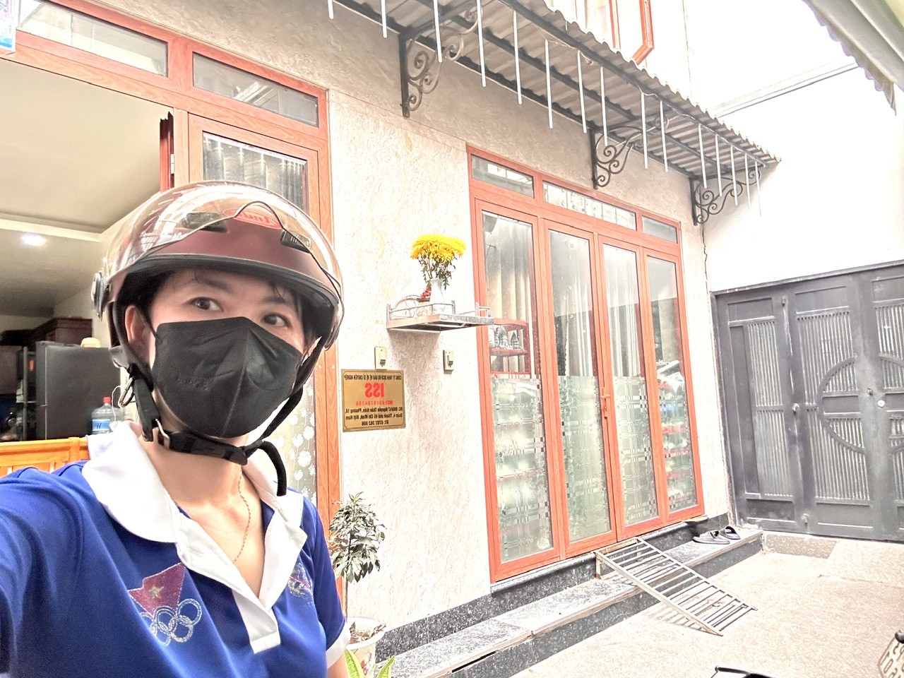 BÁN NHÀ NGANG LỚN 7M- CHỦ XÂY THÀNH 2 CĂN - ĐƯỜNG NGUYỄN THẦN HIẾN GIAO THƯƠNG GIỮA TÔN THẤT