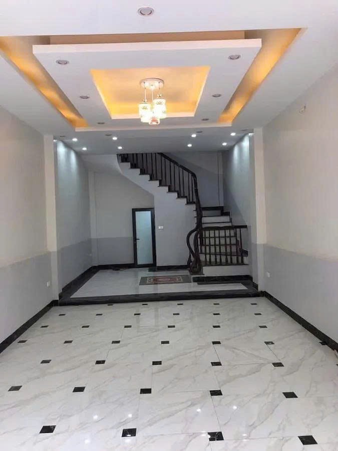 LIỀN KỀ VĂN KHÊ - HÀ ĐÔNG - 45M X 5 TẦNG , MT 4M, GIÁ 14.X TỶ - GARA Ô TÔ - Ô TÔ TRÁNH 3
