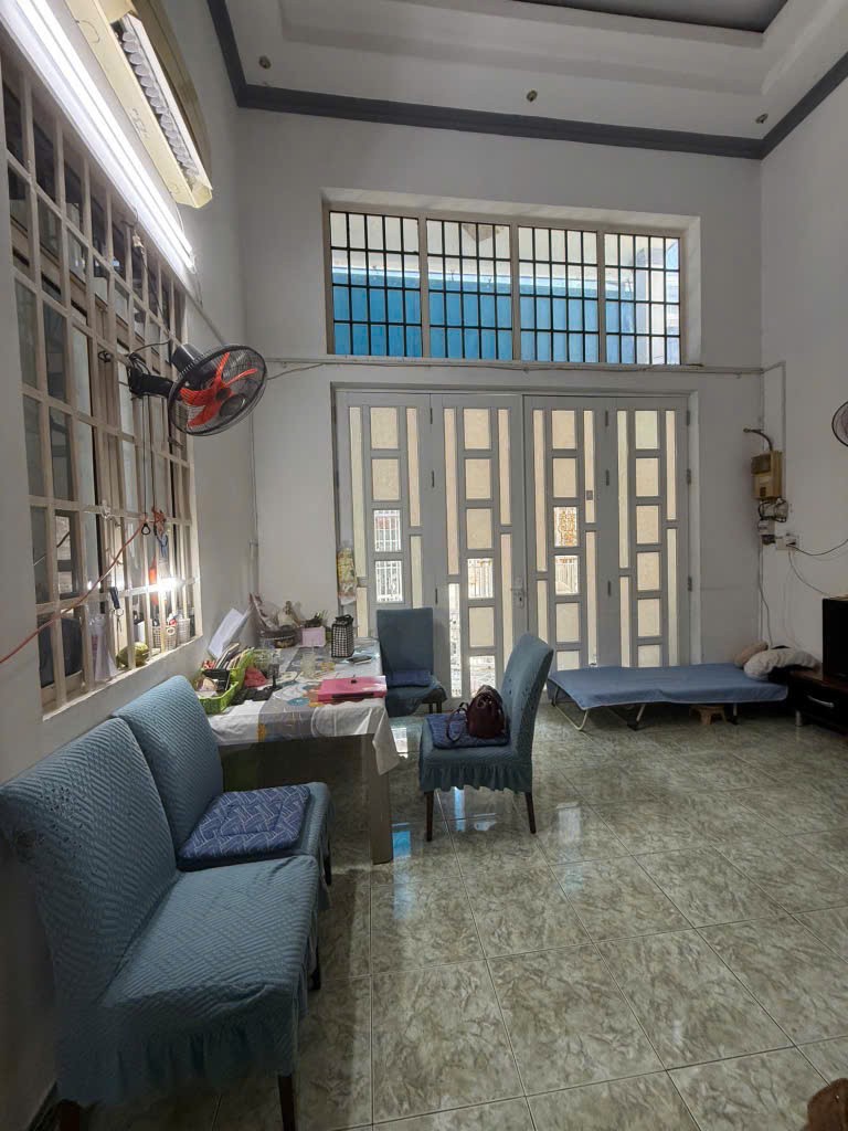 Bán nhà 6x11 trần xuân soạn quận 7 – hẻm 4m ô tô đỗ cửa- 5 ty7 4