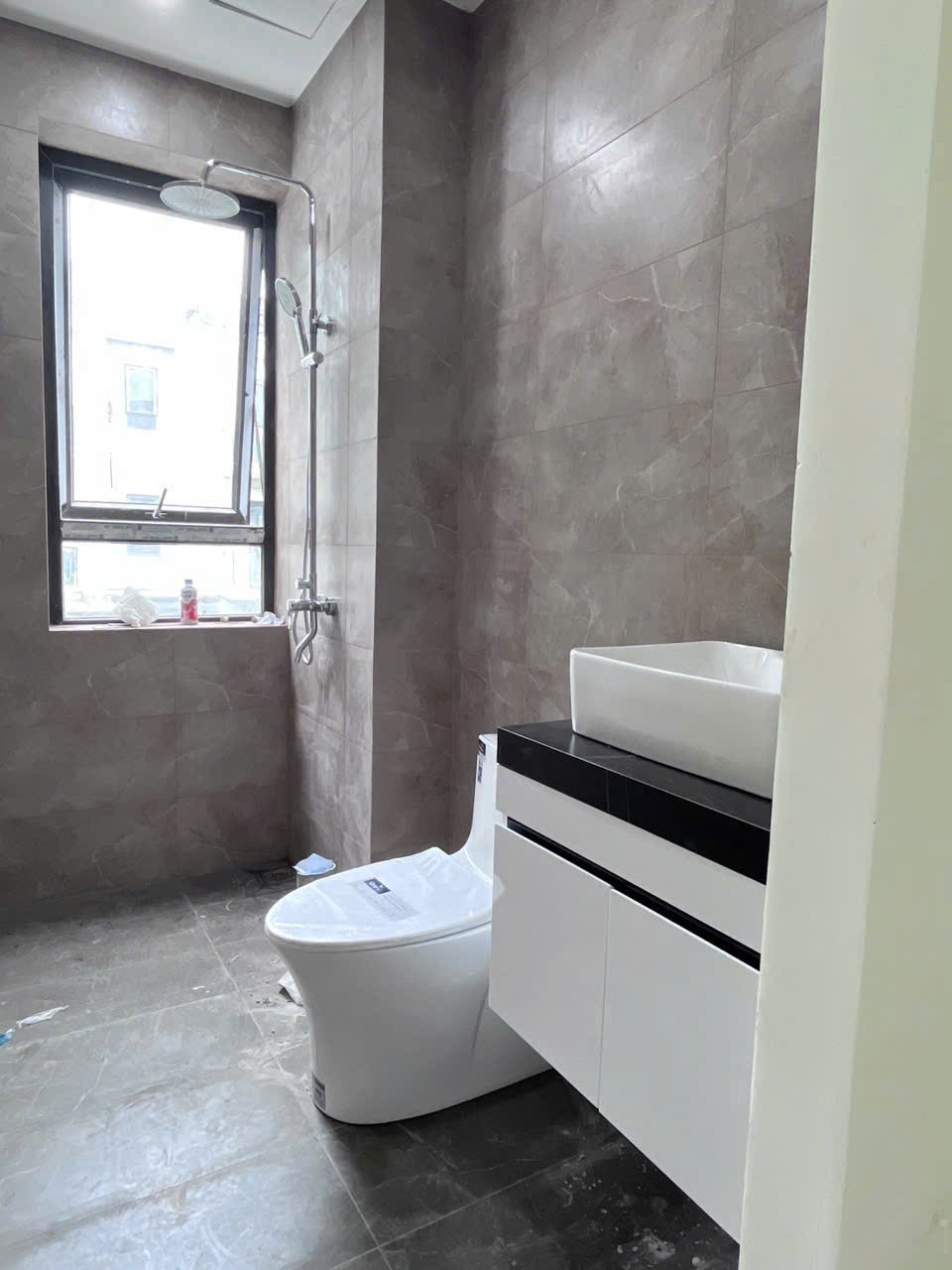 Cần bán Nhà mặt tiền Phường Trường Thạnh, Quận 9, Diện tích 80m², Giá 7.8 Tỷ