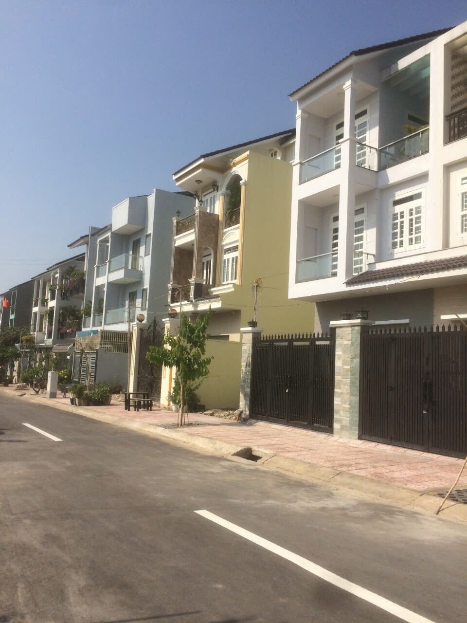 Cần bán Nhà mặt tiền Phường Tăng Nhơn Phú B, Quận 9, Diện tích 187m², Giá 15 Tỷ