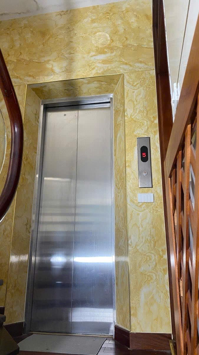 Siêu Phẩm Trần Xuân Soạn 6 Tầng Thang Máy MT 6.5M 45M2 16.7 Tỷ 2
