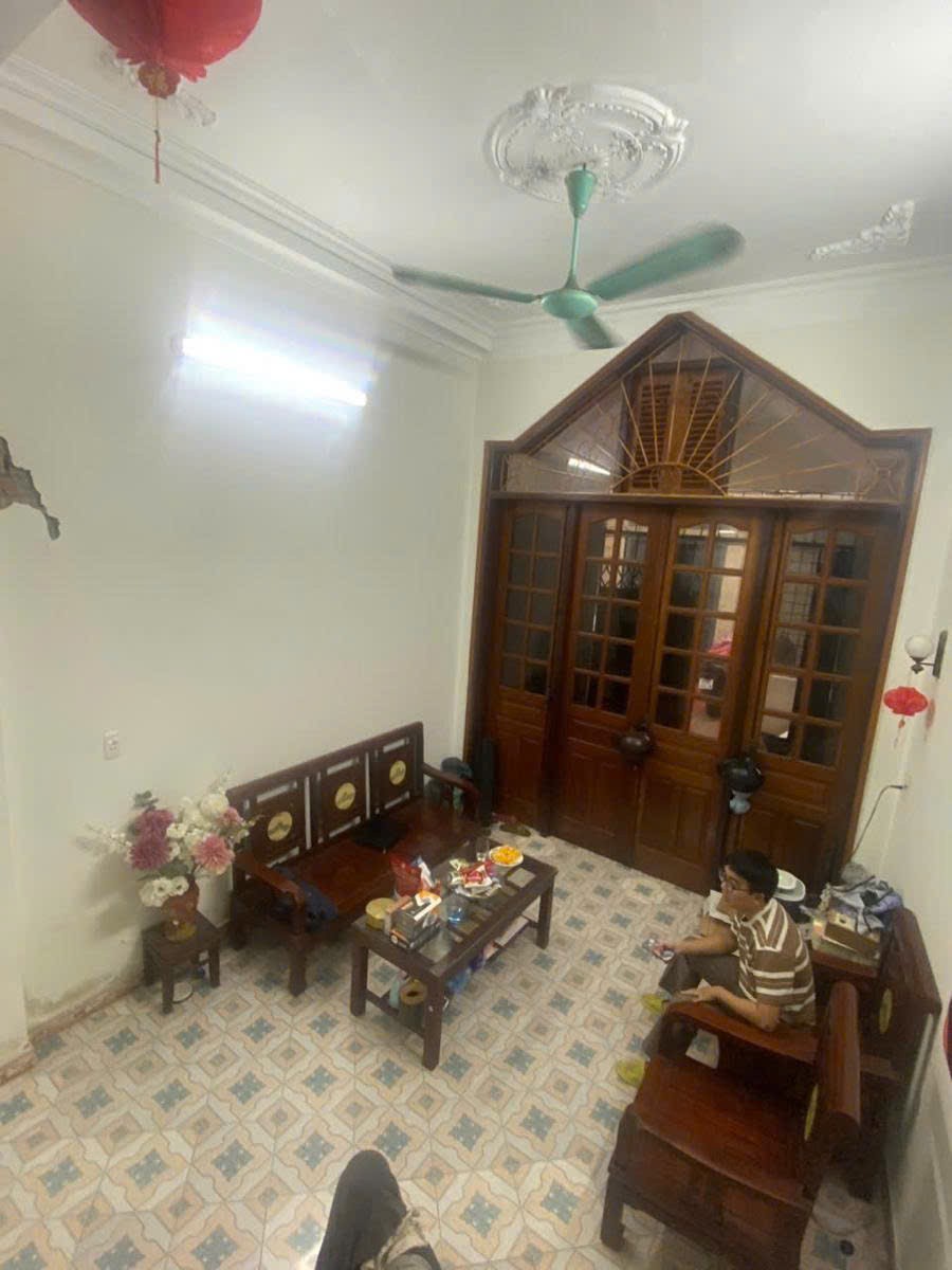 BÁN ĐẤT PHỐ HOÀNG NHƯ TIẾP - LONG BIÊN 5