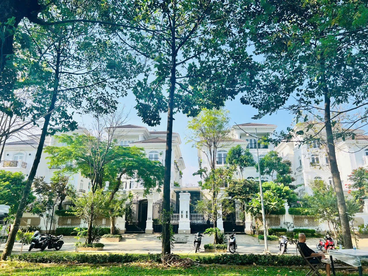 Cần bán Biệt thự Phường Tân Phú, Quận 7, Diện tích 220m², Giá 31 Tỷ 7