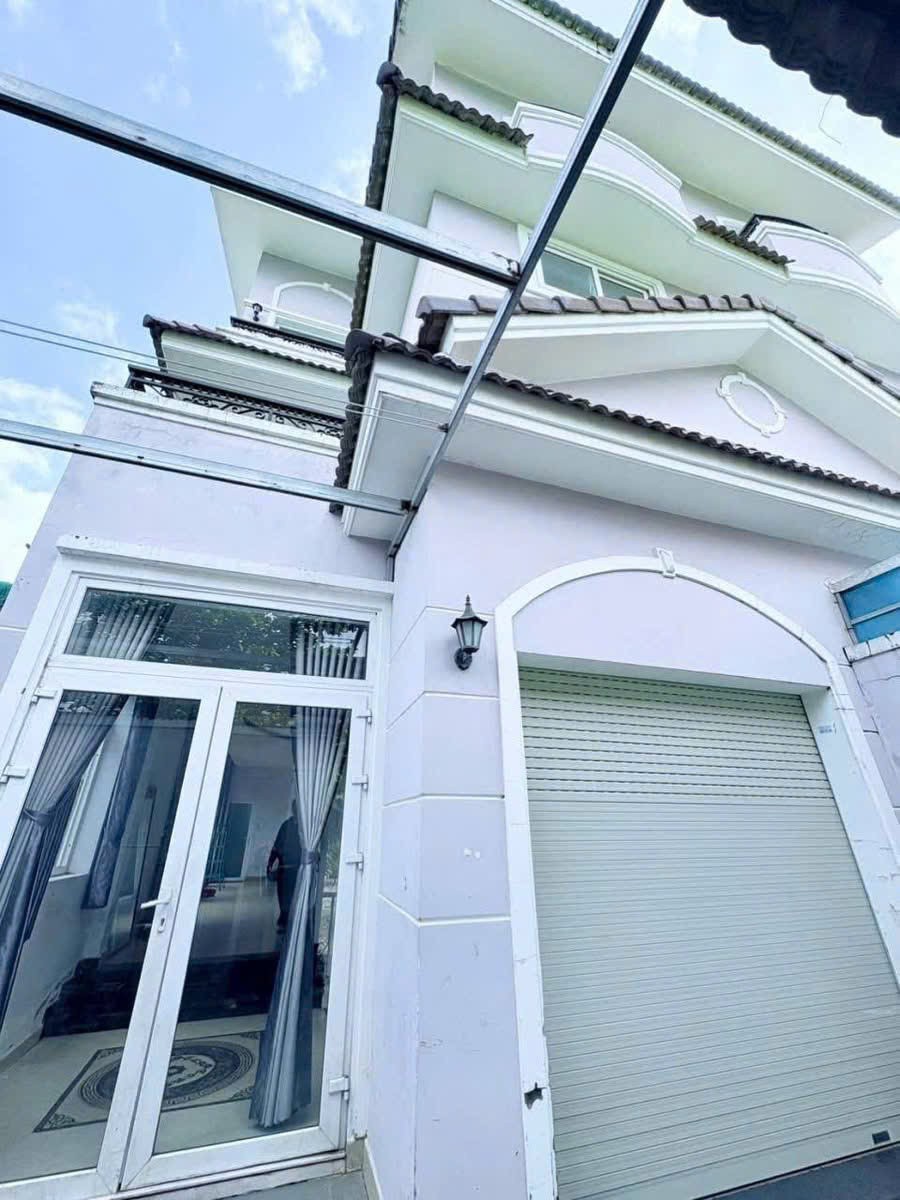 Cho thuê Nhà mặt tiền Phường Phước Long B, Quận 9, Diện tích 100m², Giá 25 Triệu/tháng 10