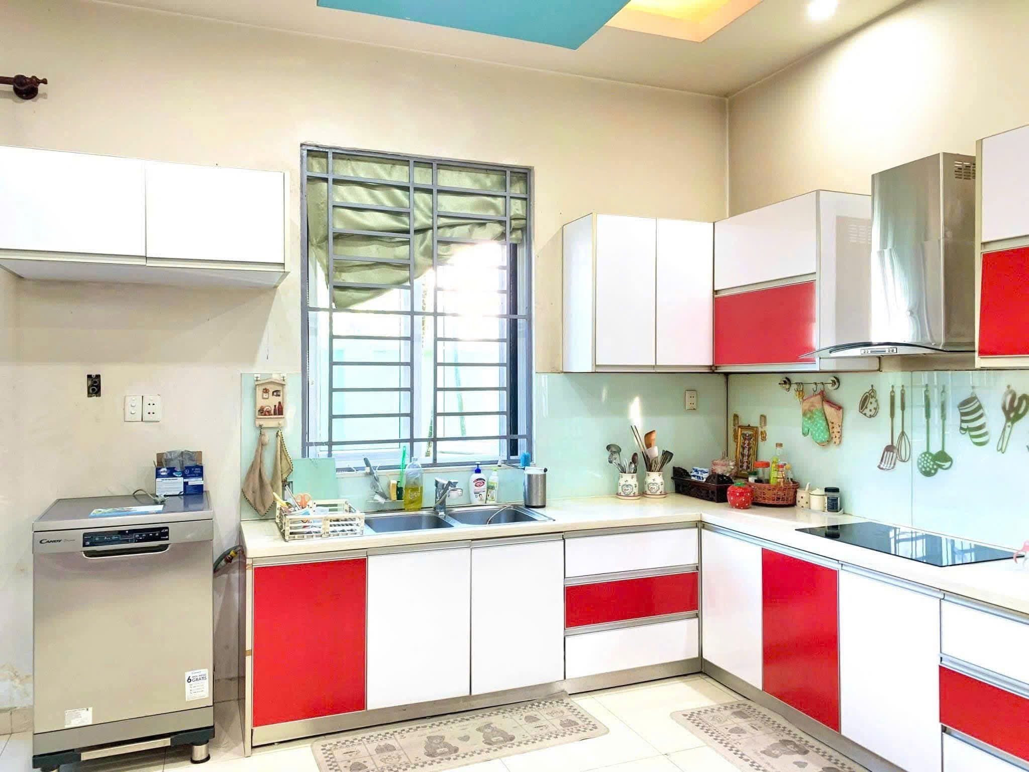 Cho thuê Nhà mặt tiền Phường Phước Long B, Quận 9, Diện tích 160m², Giá 019 Triệu/tháng 5