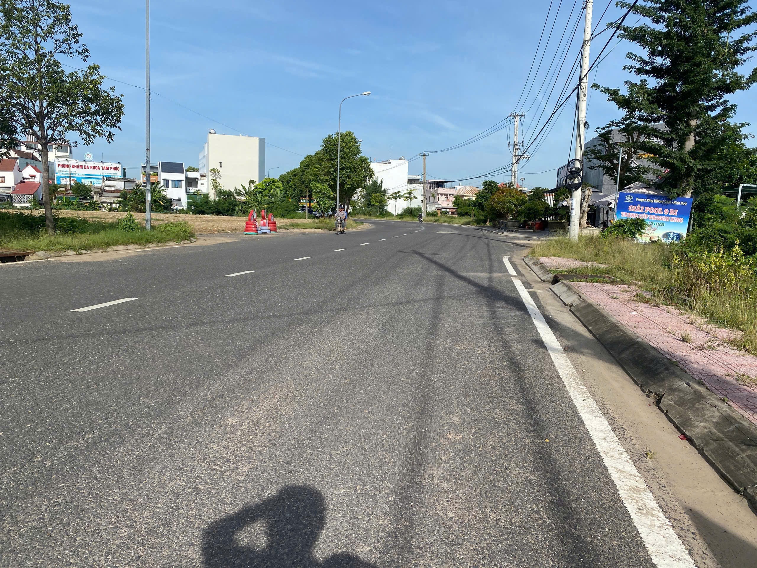 Cần bán Đất đường K10, Phường Ninh Hiệp, Diện tích 1281m², Giá 57 Tỷ 9