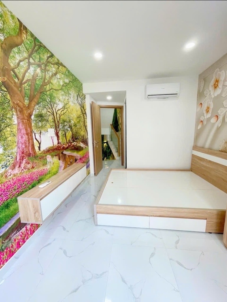 BÁN NHÀ ĐƯỜNG ĐOÀN VĂN BƠ- CÁCH VÀI CĂN RA GẶP XE HƠI- KẾ BÊN VĨNH KHÁNH THÔNG RA HOÀNG DIỆU- 3