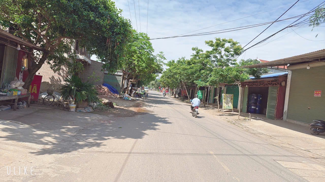 CẦN BÁN GẤP GIÁ  CẮT LỖ DT 110 M FUN THỔ CƯ GIÁ CHỈ HƠN 8 TR M VUÔNG -- ĐỊA CHỈ TẠI ĐÔ TÂN BẮC SƠN 4