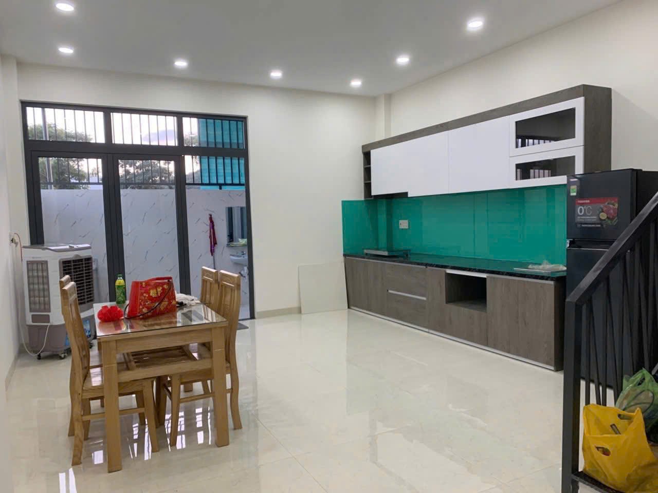 CẦN BÁN NHÀ FULL NỘI THẤT KĐT MỸ GIA GÓI 3, NHA TRANG 2