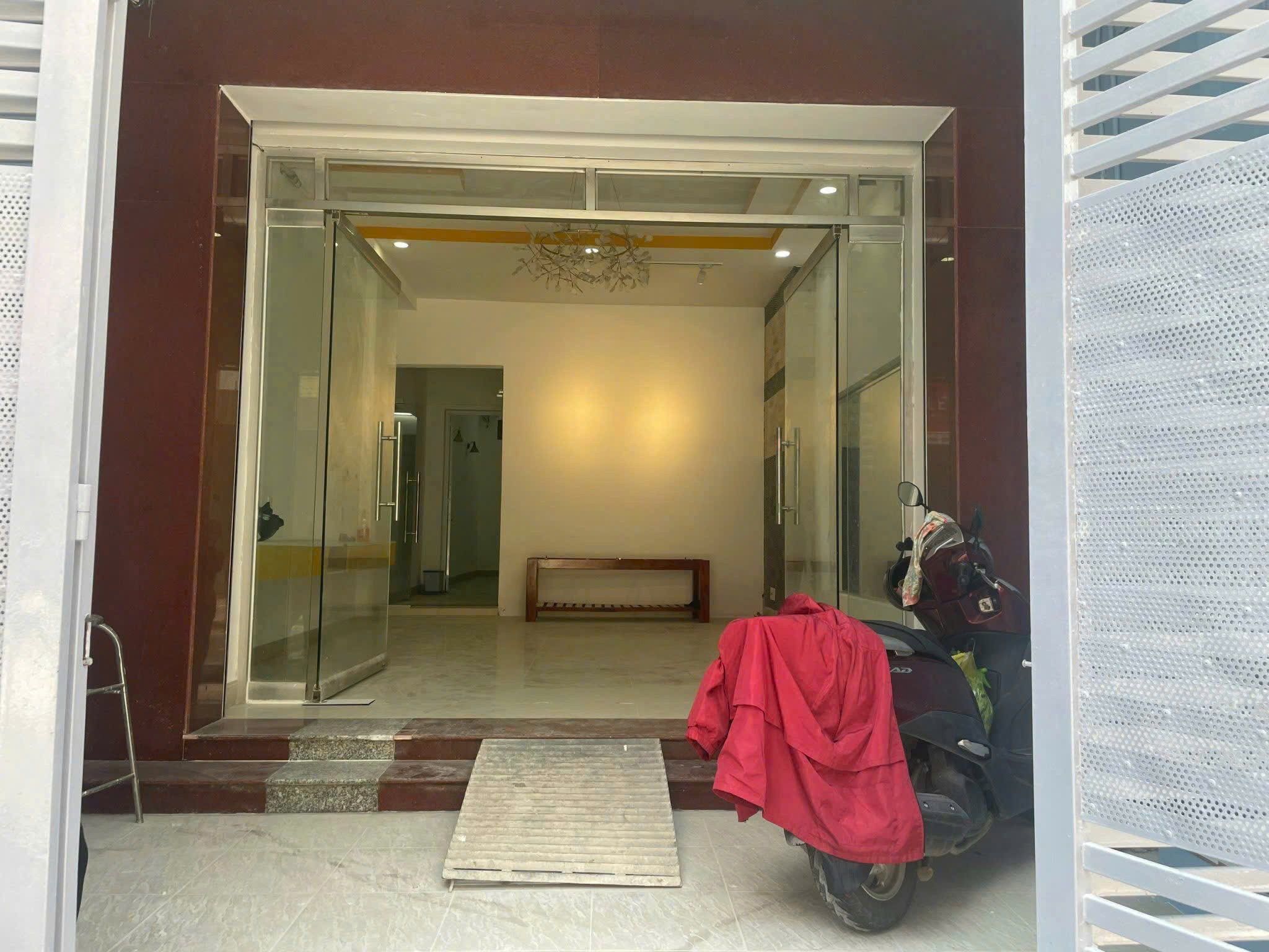 Cho thuê Nhà mặt tiền Phường Linh Chiểu, Thủ Đức, Diện tích 100m², Giá 26 Triệu/tháng 6