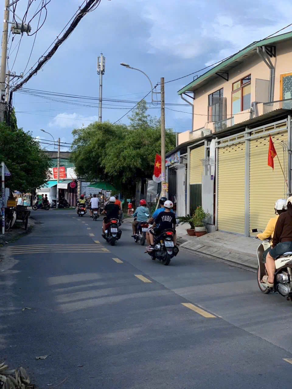 ĐẤT ĐẸP (5x20) MT NGUYỄN THỊ CHỒN, GẦN ĐẶNG THÚC VỊNH, HÓC MÔN 2