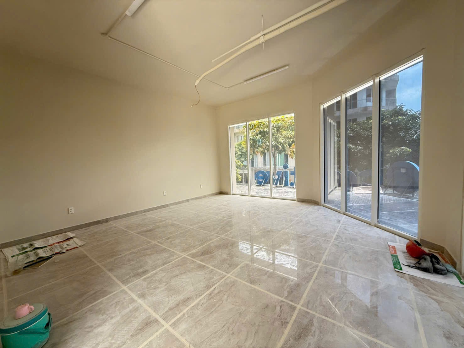 Cho thuê Nhà mặt tiền Phường Thủ Thiêm, Quận 2, Diện tích 90m², Giá Thương lượng