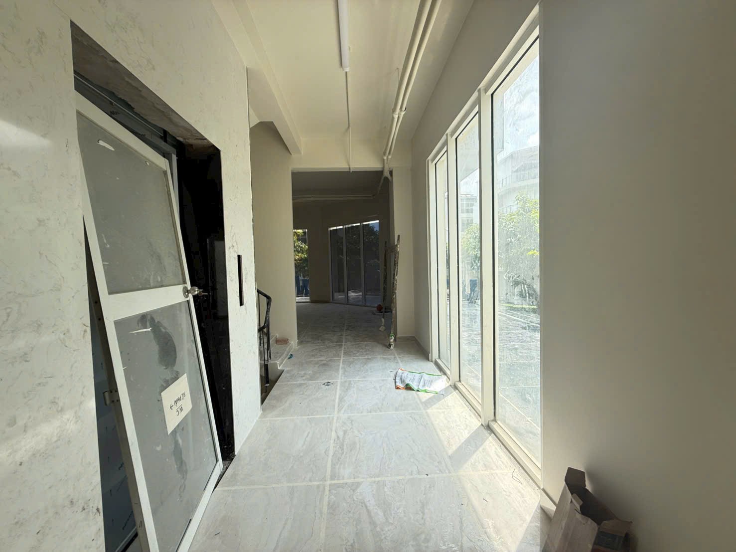 Cho thuê Nhà mặt tiền Phường Thủ Thiêm, Quận 2, Diện tích 90m², Giá Thương lượng 2