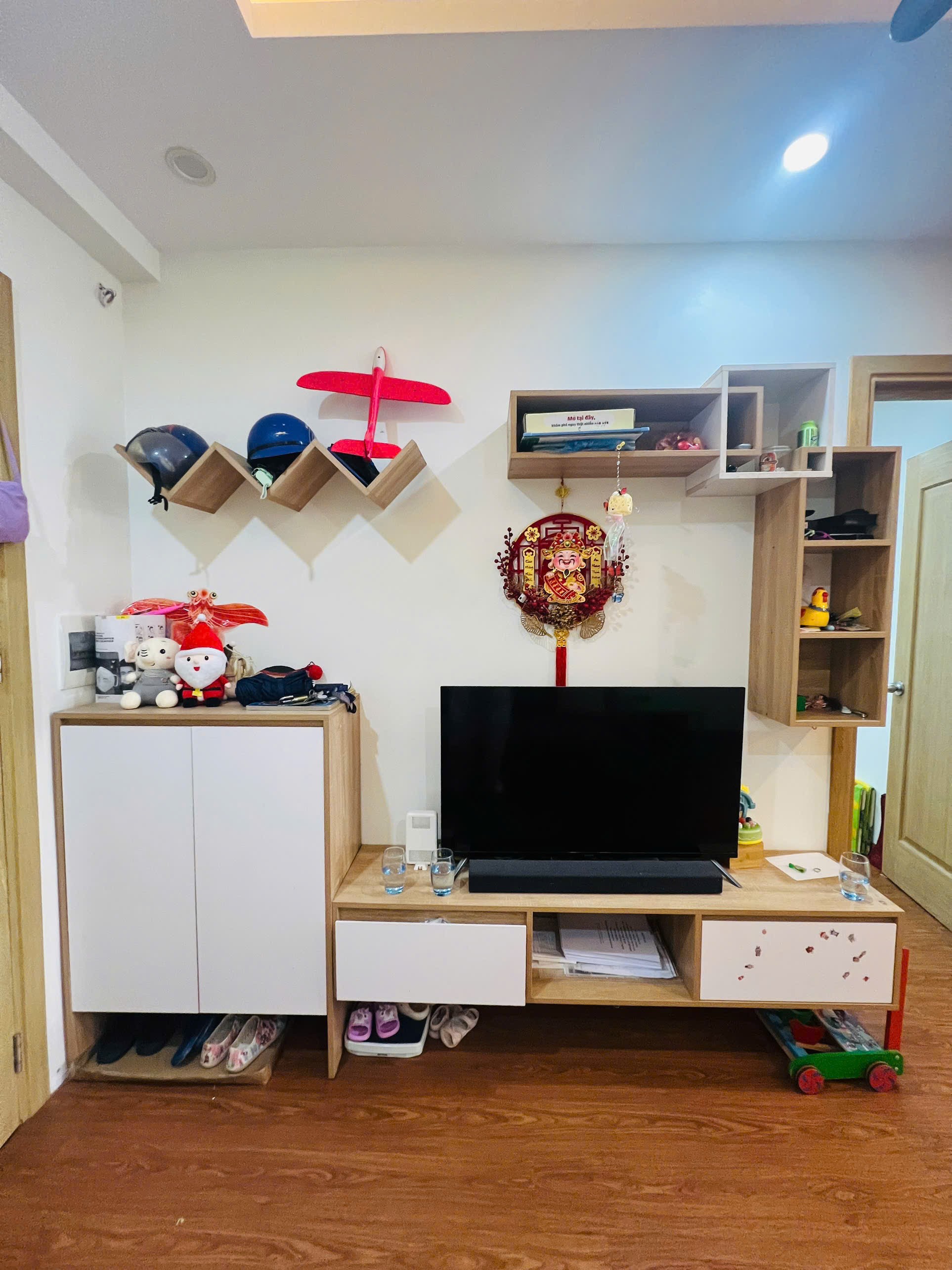 Cần tiền bán nhanh căn hộ tầng 9 tại KĐT THANH HÀ-HÀ ĐÔNG. 2