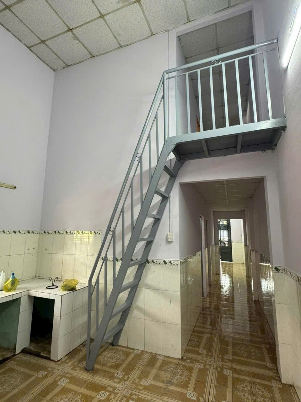 Nhà 2 mặt tiền trước sau Nguyễn Kim Cương, xã Tân Thạnh Đông dt 240m2 3pn 2wc giá 4,2 tỷ 4