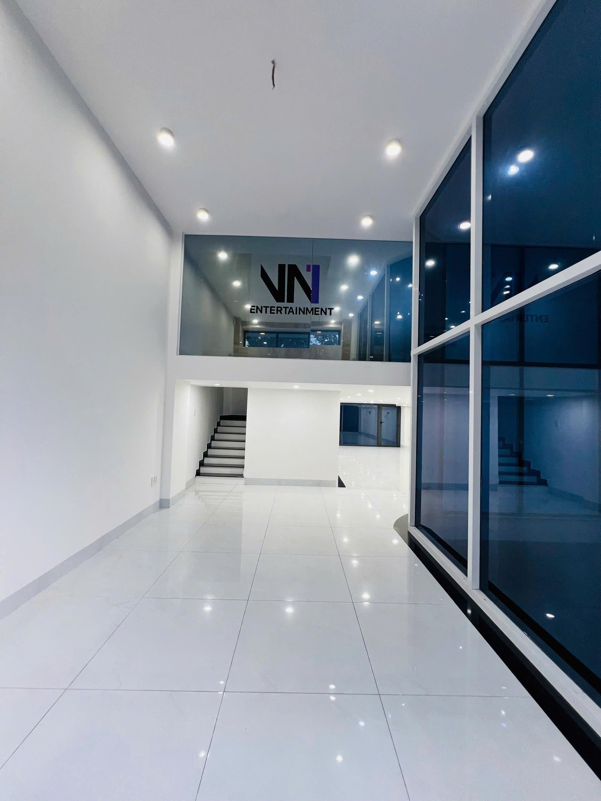 Cho thuê Nhà mặt tiền Quận 2, Hồ Chí Minh, Diện tích 150m², Giá 109 Triệu/tháng 4