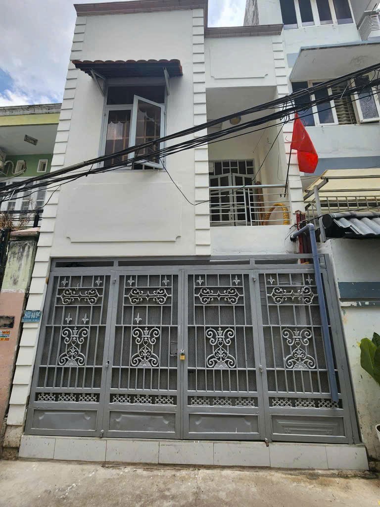 Bán nhà Quận 7 – 4x16m, 2 tầng, 3PN, hẻm xe tải đậu cửa, giáp Phú Mỹ Hưng – giá 6.8 tỷ 2