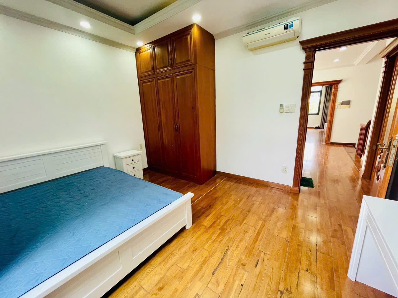 Cho thuê Biệt thự Phường Phú Hữu, Quận 9, Diện tích 230m², Giá 25 Triệu/tháng