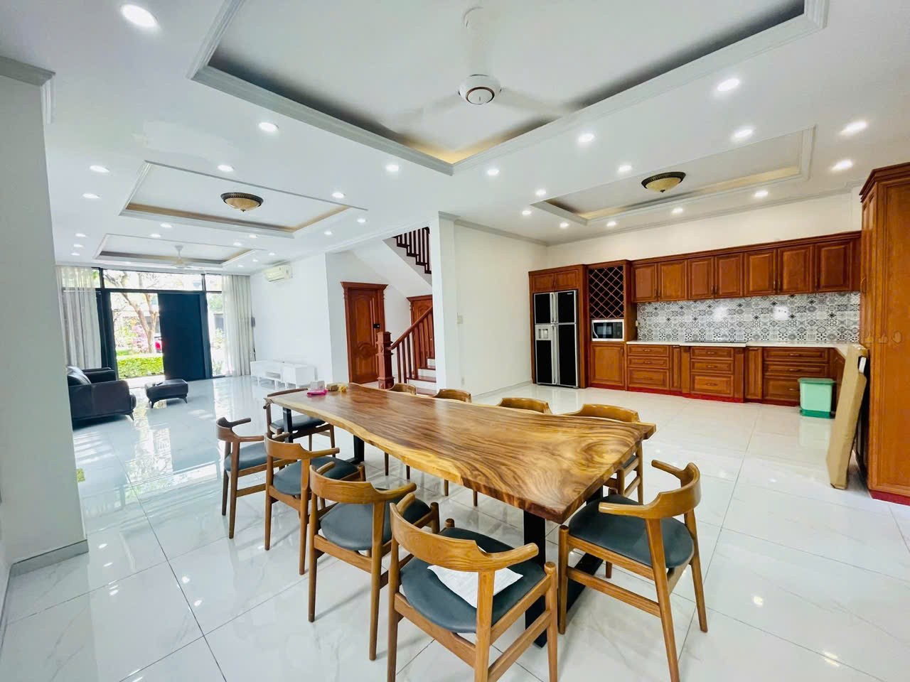 Cho thuê Biệt thự Phường Phú Hữu, Quận 9, Diện tích 230m², Giá 25 Triệu/tháng 5