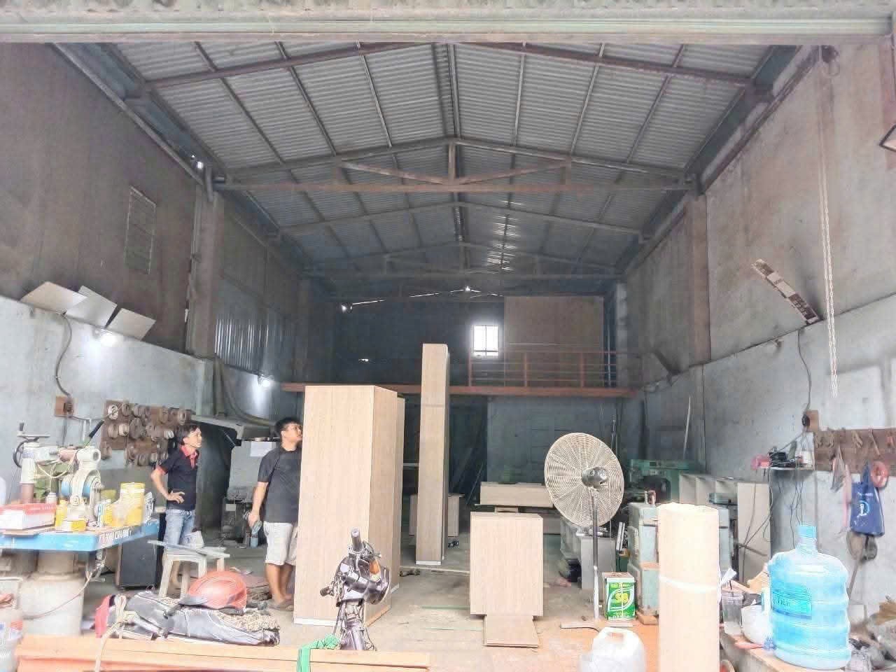 NHÀ XƯỞNG (10x23) MT HẺM 8M TÂN THỚI HIỆP 21, Q.12 - GIÁ GIẢM SỐC 3