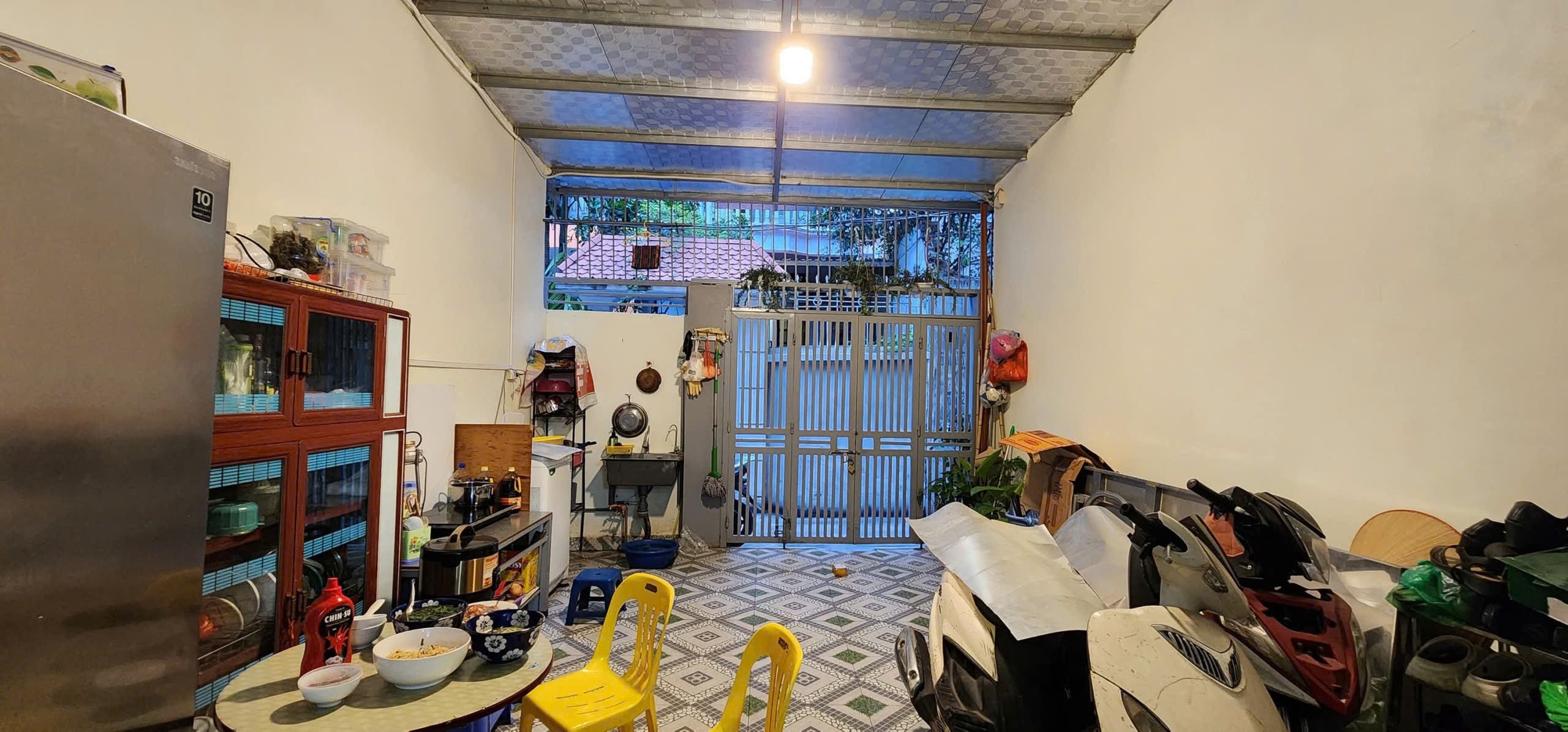 CẦN BÁN NHÀ NGỌC LÂM LONG BIÊN 4