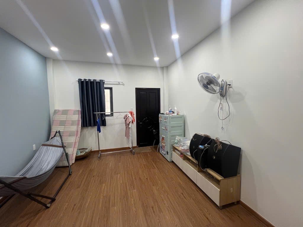 Bán nhà đẹp lung linh đường Dương Cát Lợi, Nhà Bè – Cách Q7 chỉ 1 cây cầu – 4x19m – Giá 3,85 5