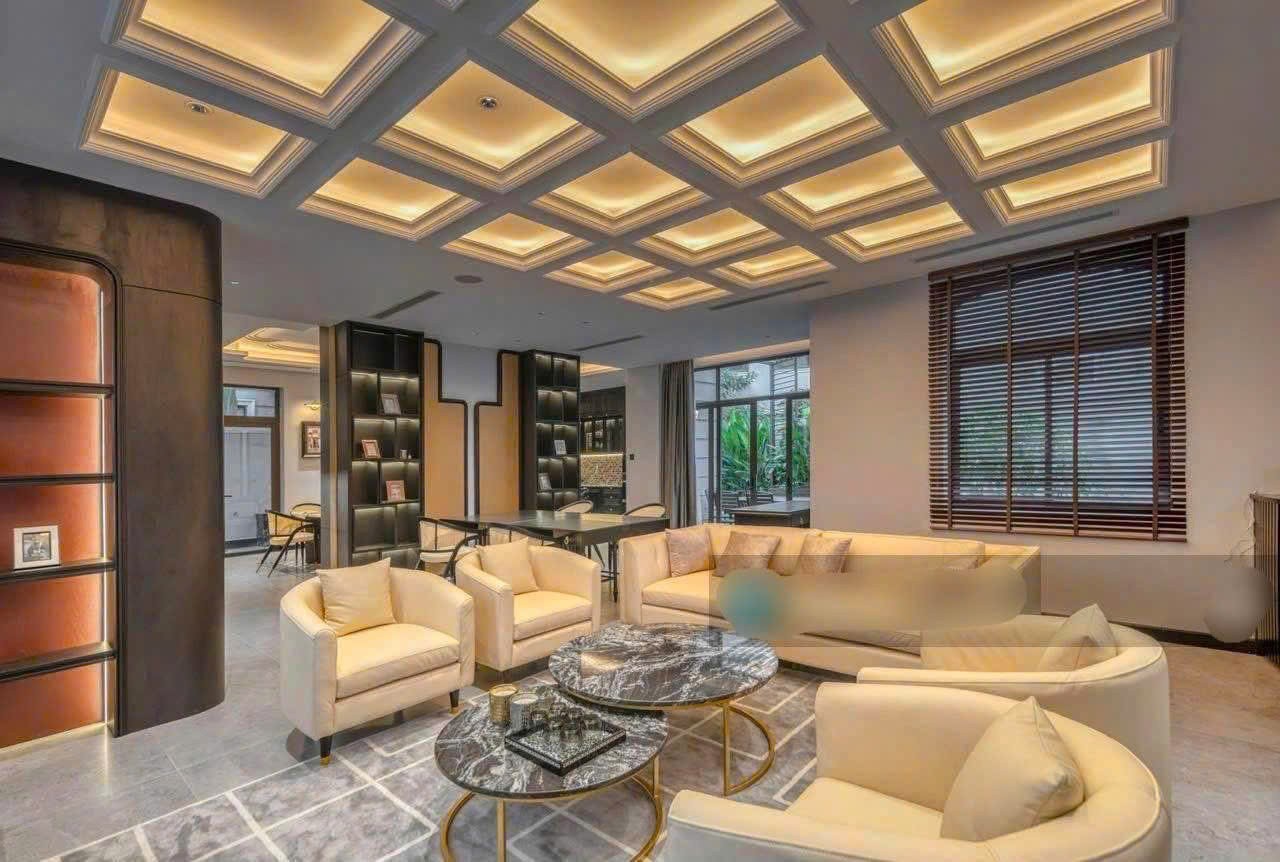 Cần bán Biệt thự Quận 2, Hồ Chí Minh, Diện tích 200m², Giá 44 Tỷ